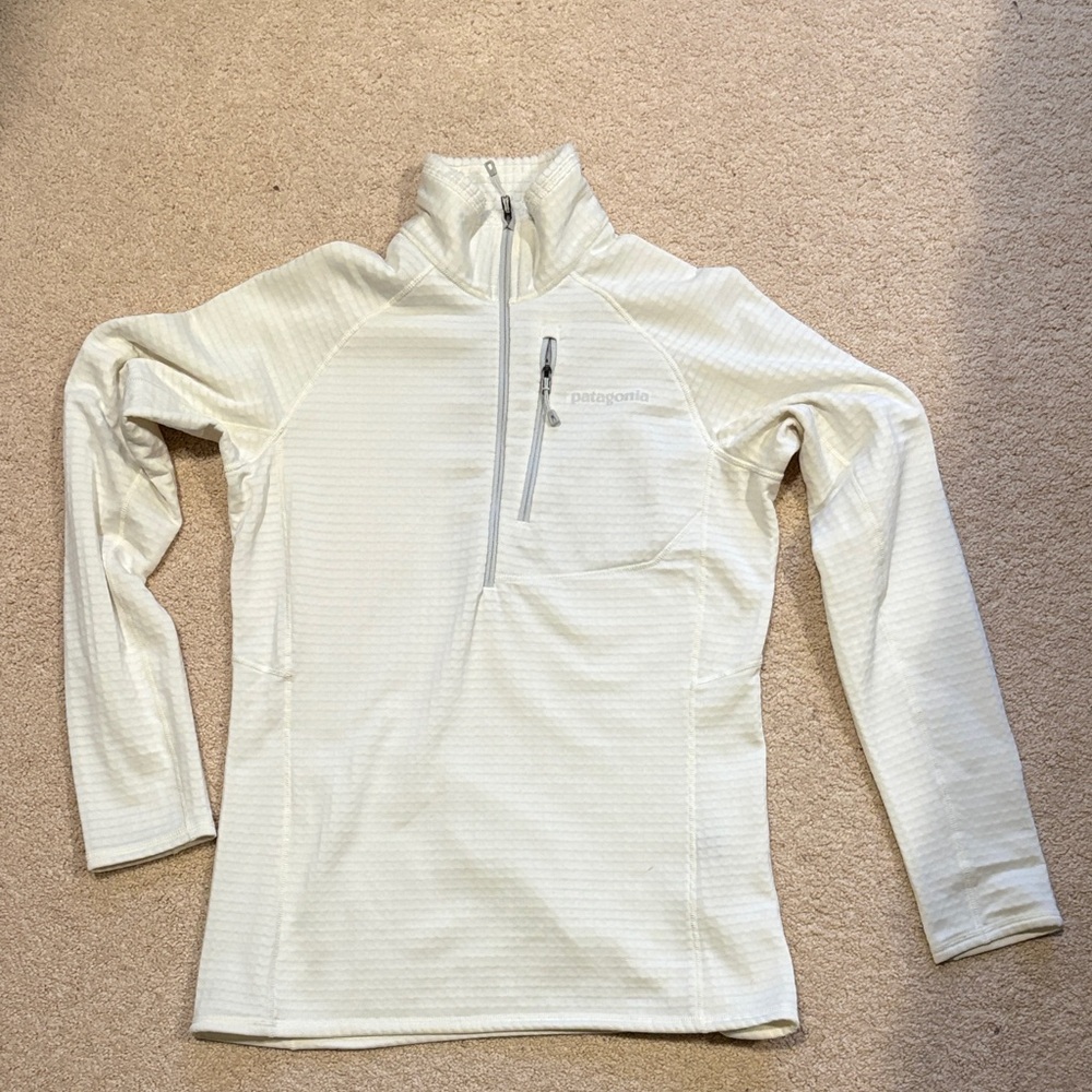 Patagonia Women's R 1/4 Zip pullover small